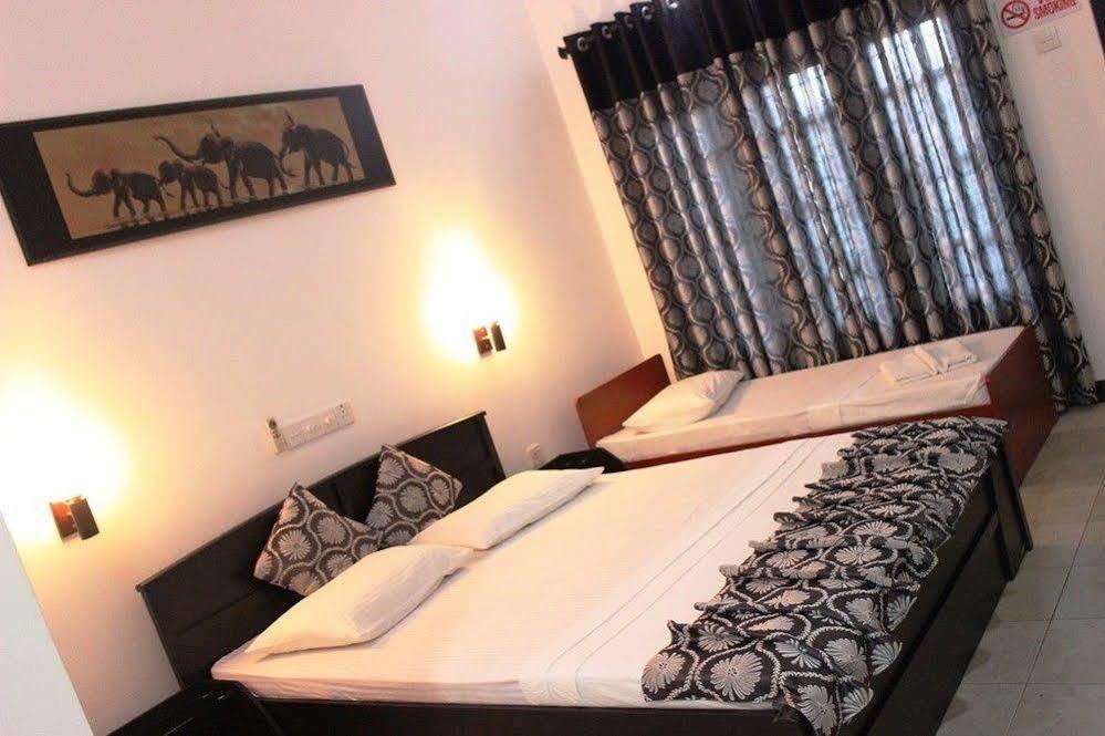 Hotel Le Green אודוואלאווה מראה חיצוני תמונה